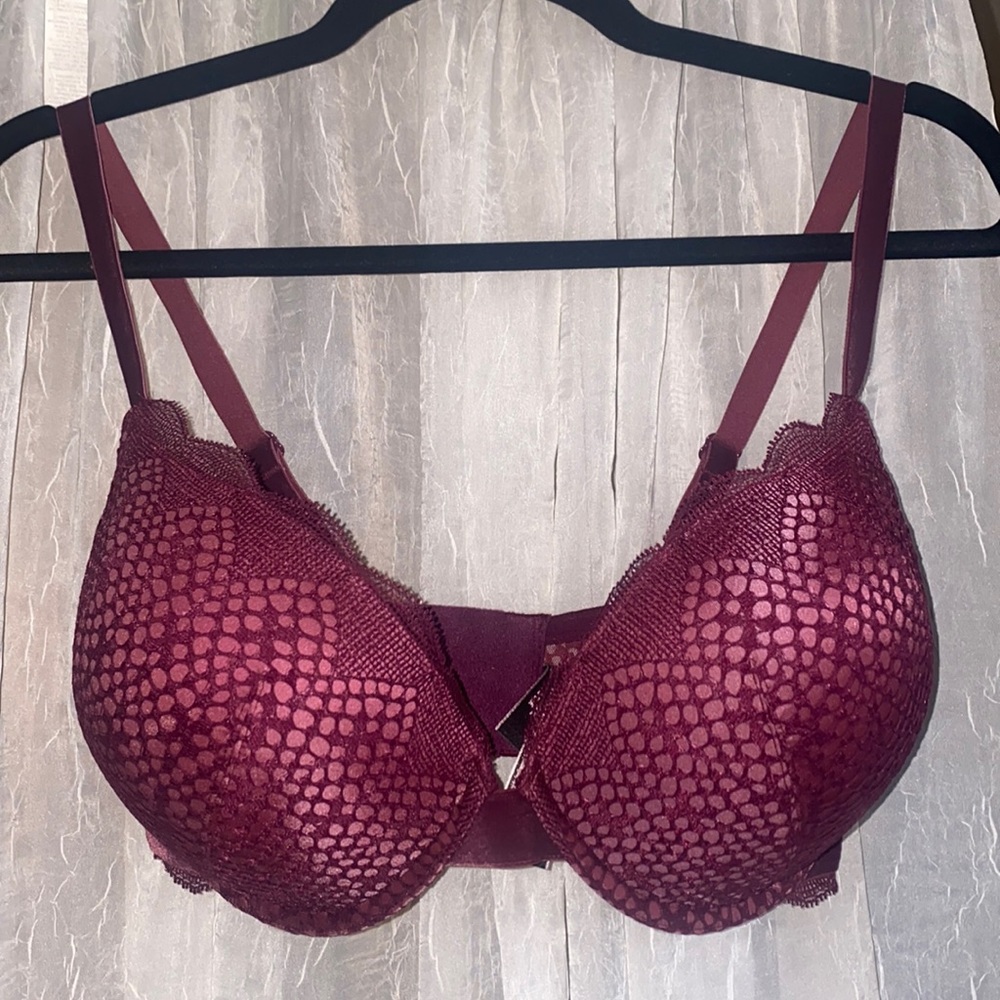 Victoria’s Secret Very Sexy Push-up, size 36DDD